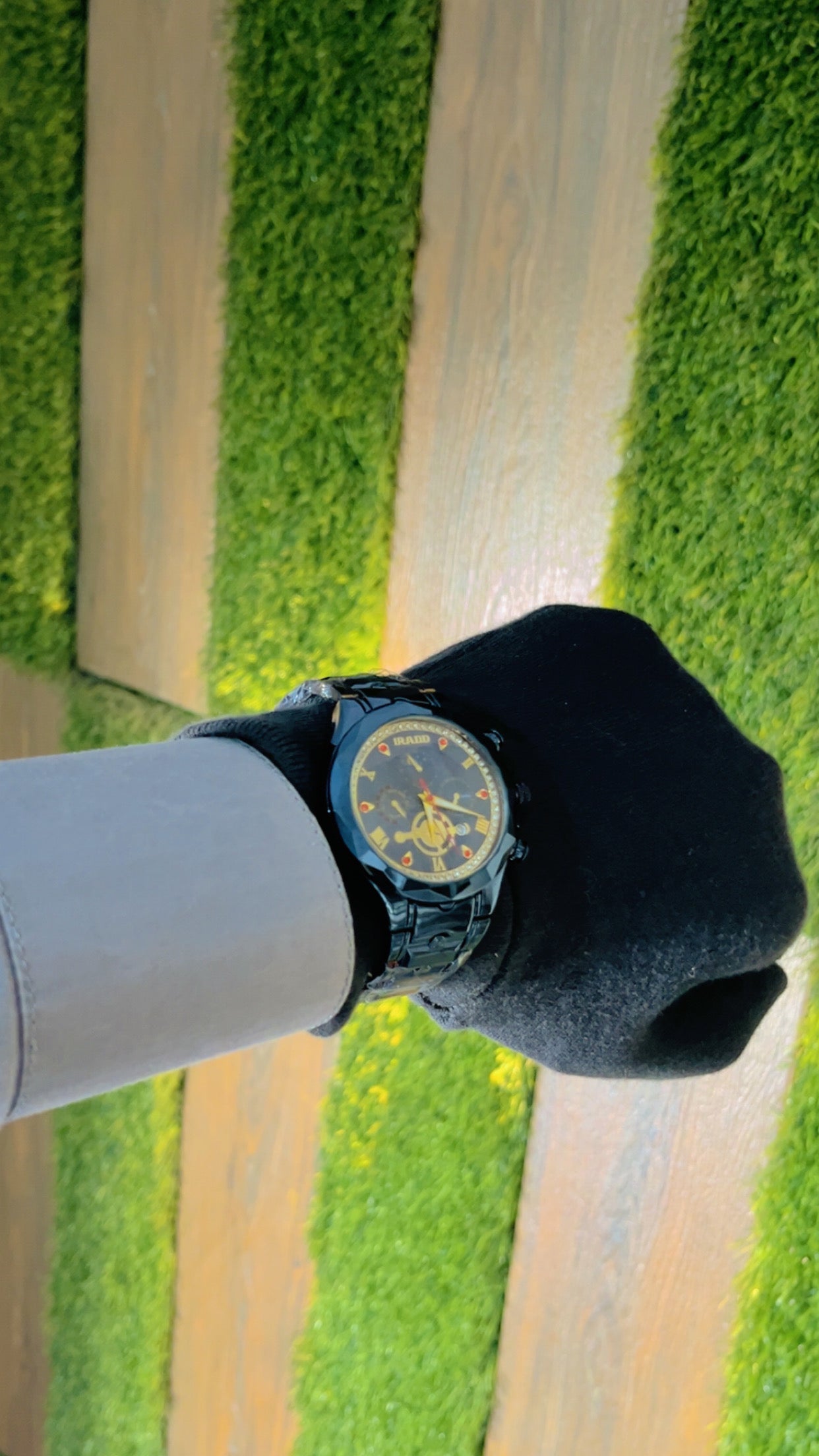 Luxury Men’s Chronograph Wristwatch – Golden & Blue color Steel Collection