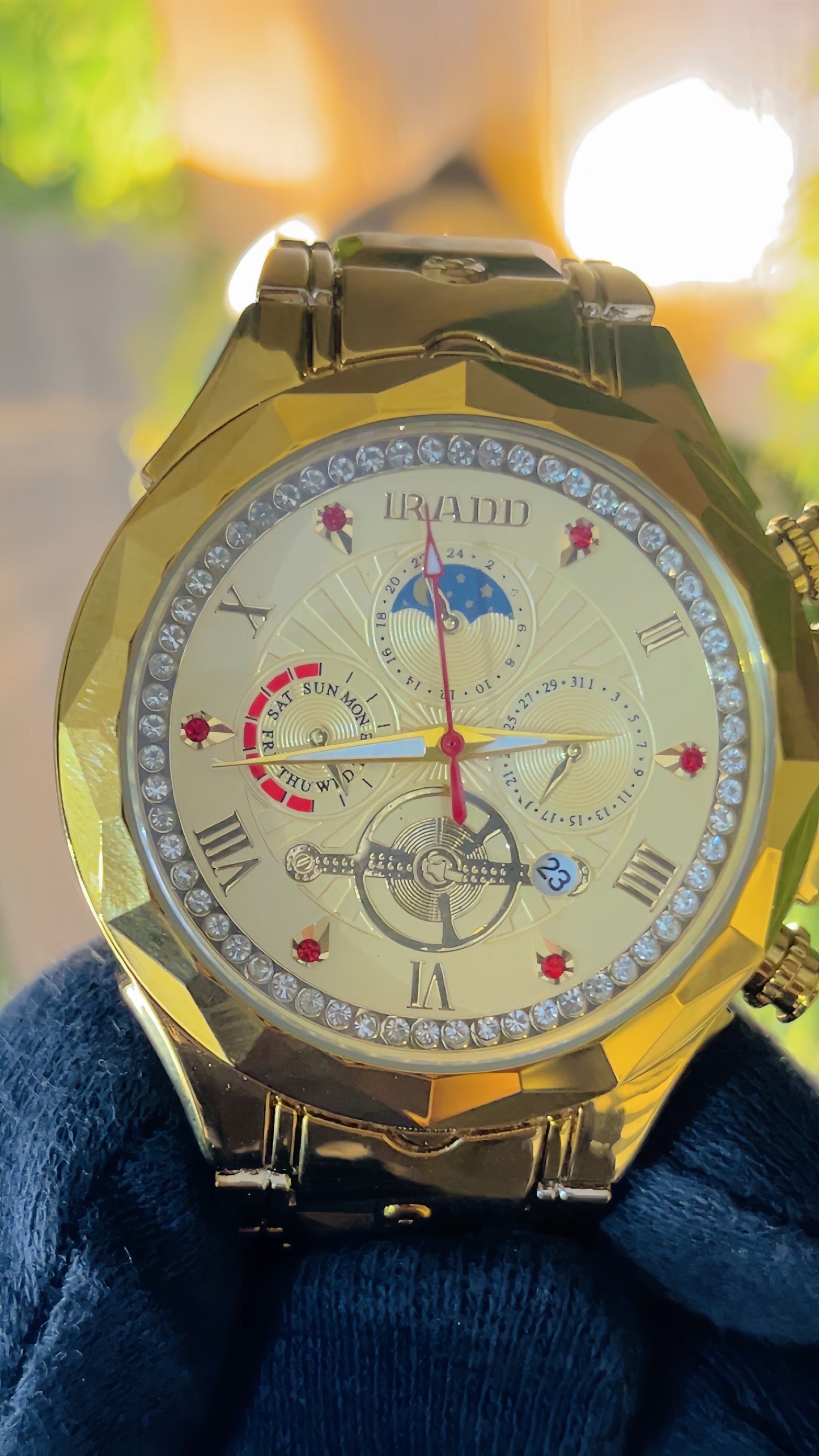 Luxury Men’s Chronograph Wristwatch – Golden & Blue color Steel Collection