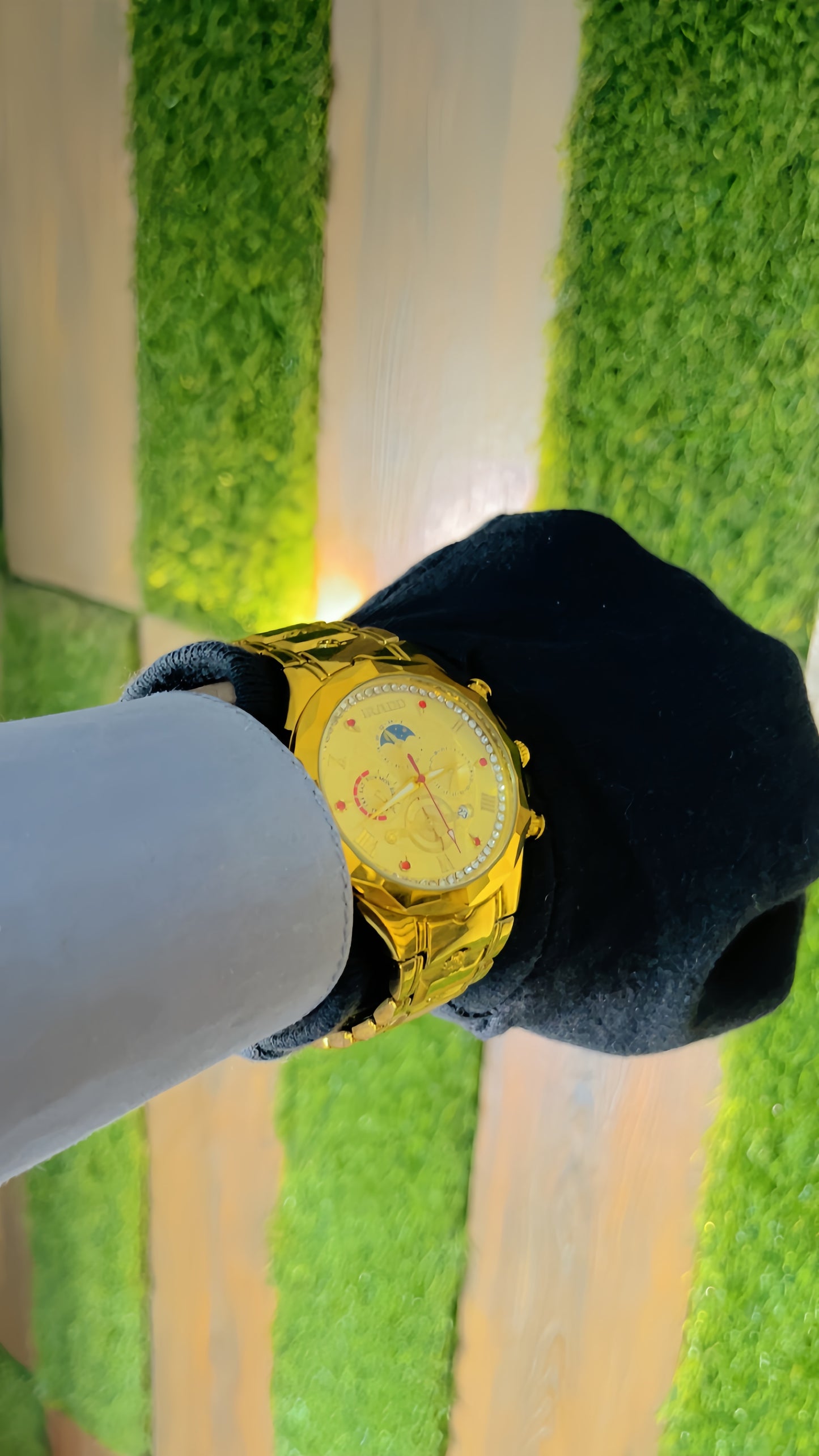 Luxury Men’s Chronograph Wristwatch – Golden & Blue color Steel Collection